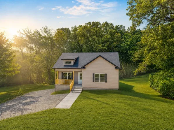 317 Lewis Hollow Rd, Dickson, TN 37055
