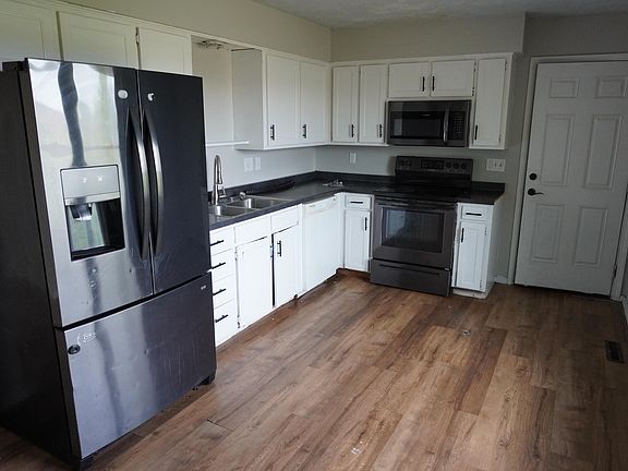 5th image of 1003 E Parkview Street