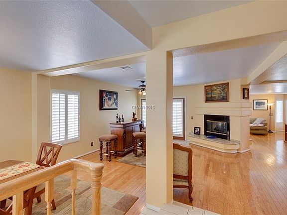3rd image of 8304 Cretan Blue Ln