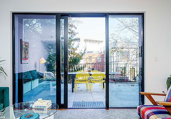 5th image of 305 23rd St #2W
