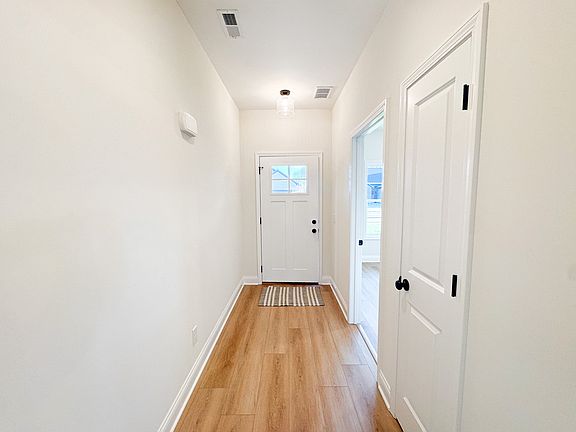 4th image of 3499 Southall Blvd