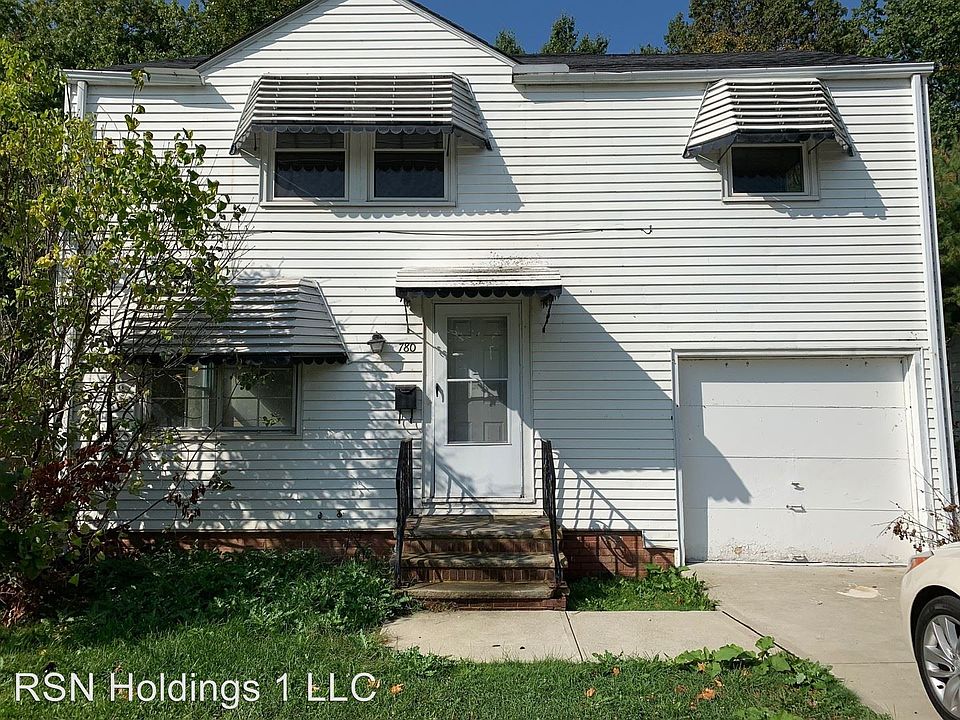 1st image of 780 E 254th St