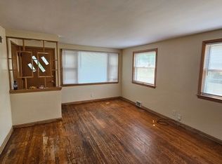 5805 N 37th St, Milwaukee, WI 53209