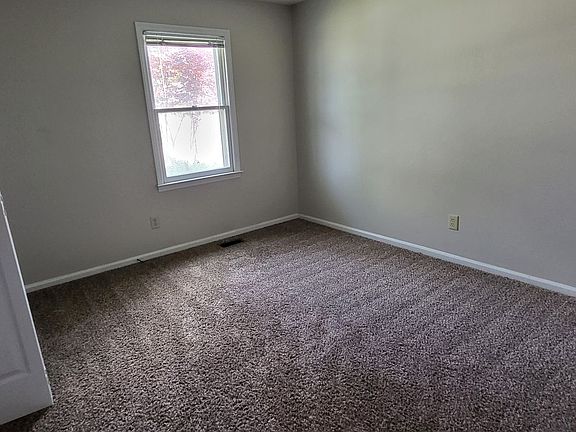 5th image of 1439 Sprunt Ave