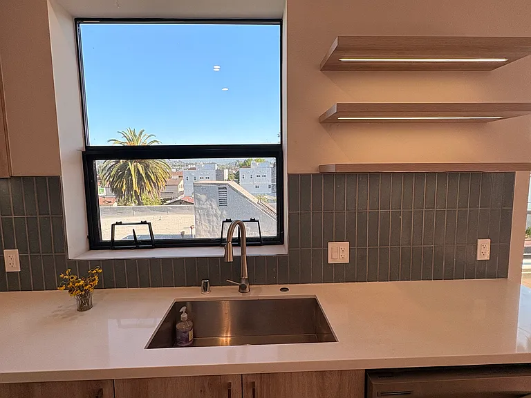 231 S Westlake Ave #301 — Photo 3