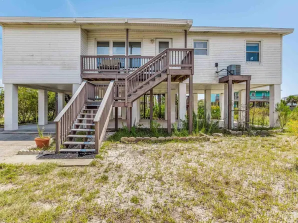 808 Largo Dr, Pensacola Beach, FL 32561