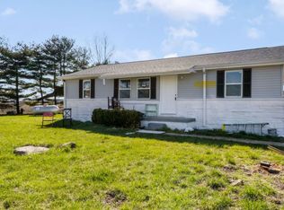 27440 Six Points Rd, Sheridan, IN 46069
