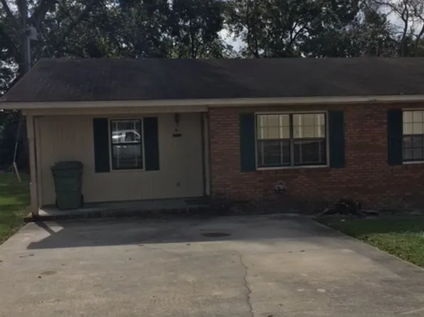 1755 Poplar St APT B, Valdosta, GA 31601