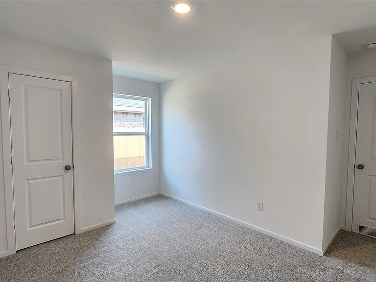 26850 Cascade Sunrise St — Photo 35