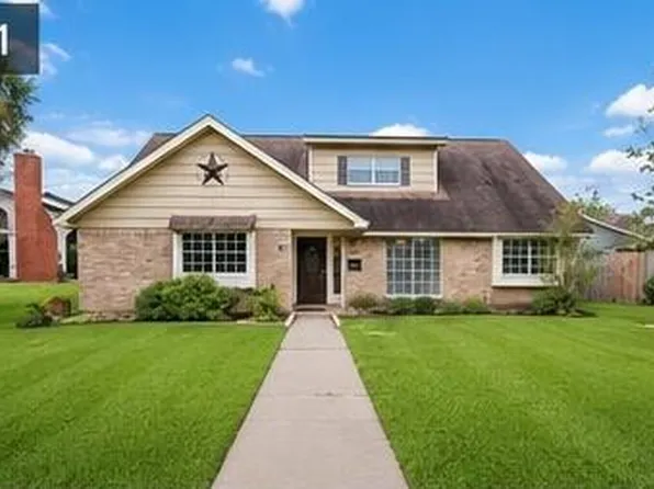 1705 20th Ave N, Texas City, TX 77590
