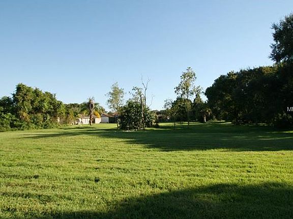 4th image of 5422 Memorial Dr