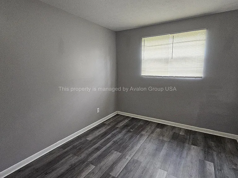 9504 Evesham Rd — Photo 20