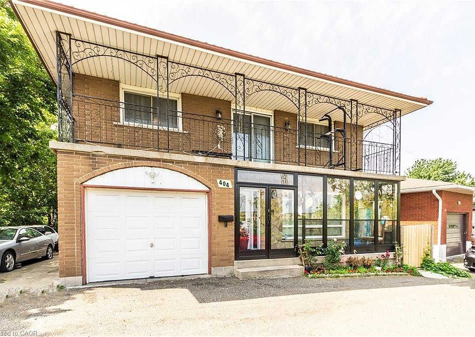 1st image of 404 Queenston Rd