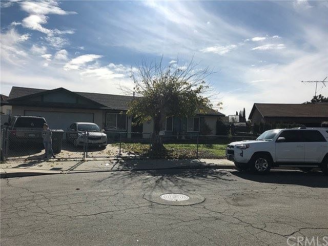 2nd image of 1146 Hunt Ave