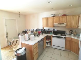 35 Adamson St #U2, Allston, MA 02134