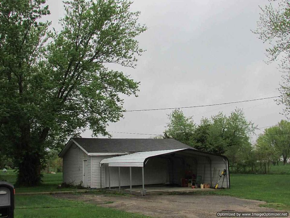 2nd image of 6 Trinton Ave