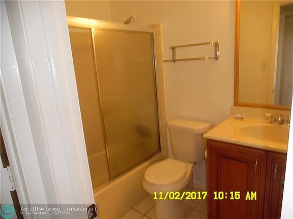 5th image of 6010 Shakerwood Cir