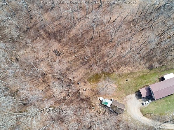 5 Fuquays Crk, Sod, WV 25564