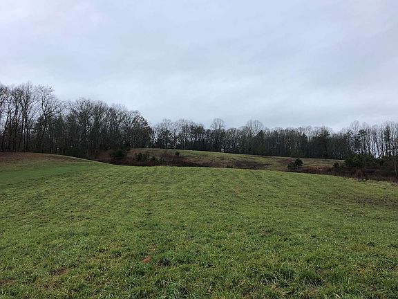 2nd image of 31-32 Arden Acres