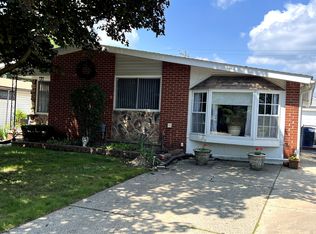 400 Forest St, Westland, MI 48186