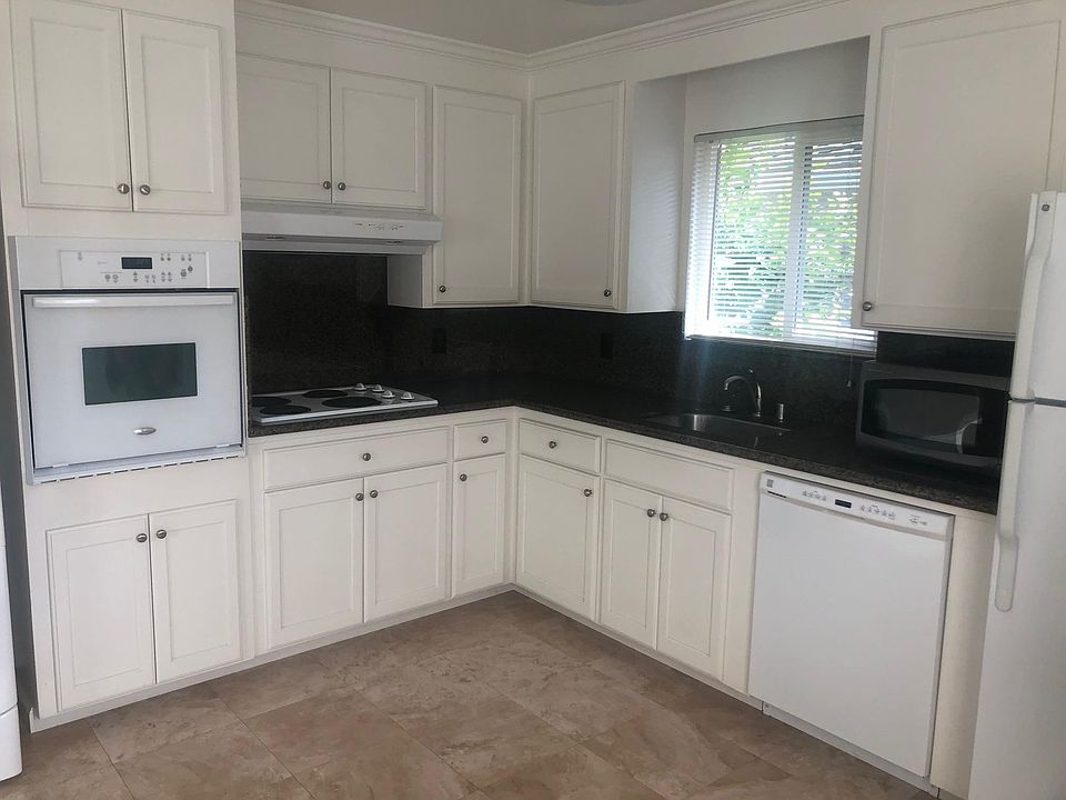1st image of 707 N 17th St