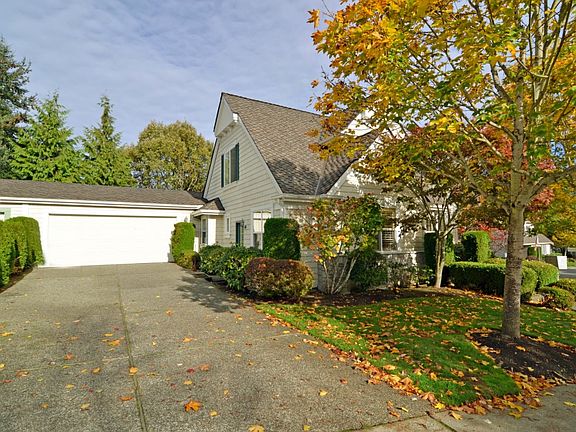 2nd image of 1729 163rd St SE