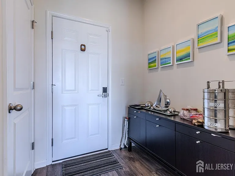 3305 Charleston Dr — Photo 15