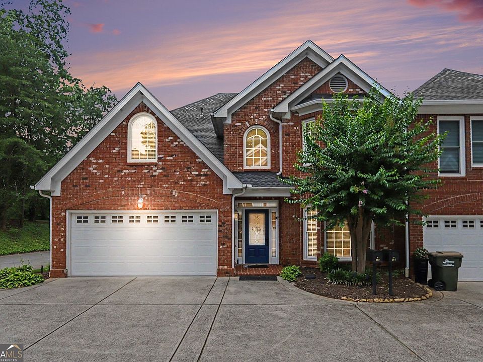 1st image of 6375 Glenridge Dr Unit 200