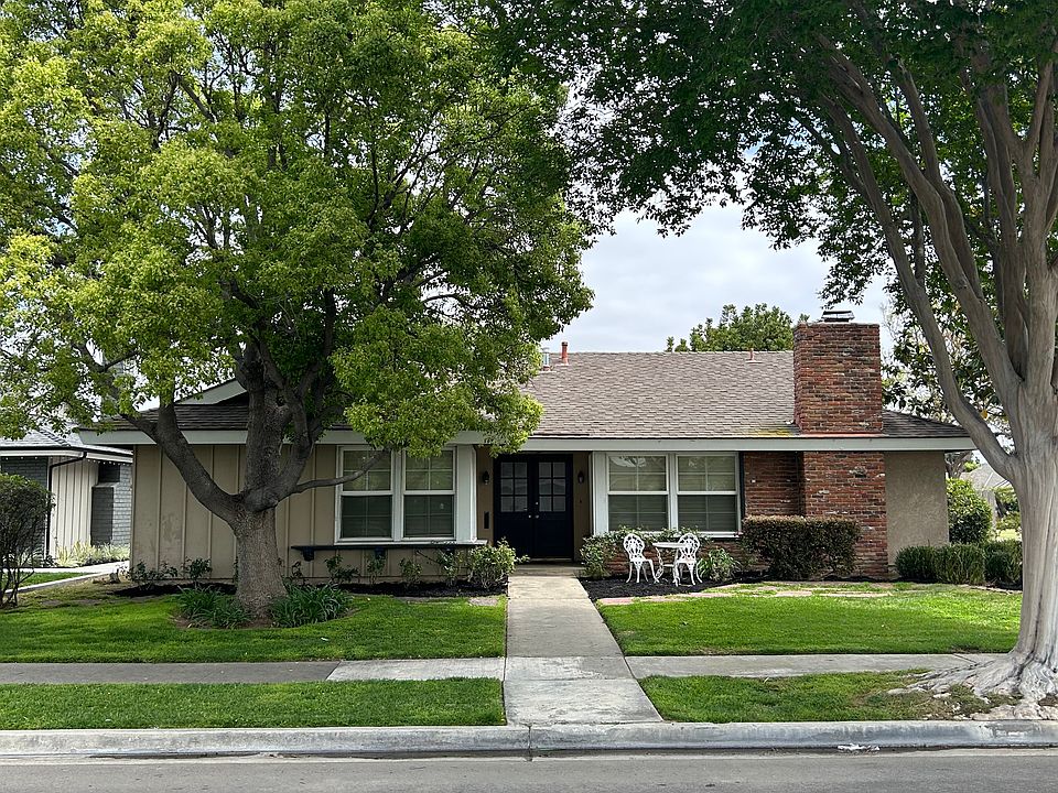 1st image of 14592 Acacia Dr