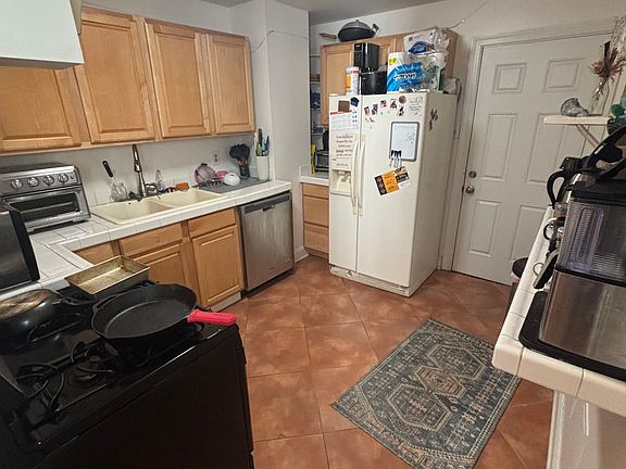 3rd image of 508 S Laurel St