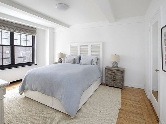 5th image of 445 W 23rd St APT 5F