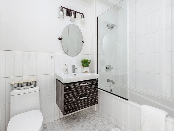2nd image of 335 Nostrand Ave #402B