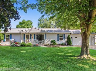 23460 Kensington St, Taylor, MI 48180