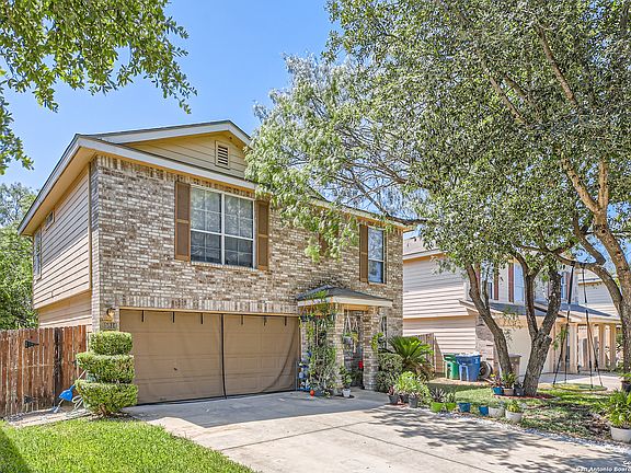 2nd image of 15814 Manes Grove