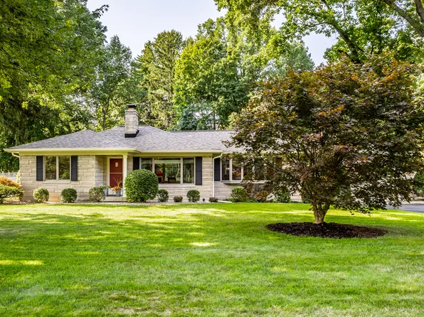 811 E 80th St, Indianapolis, IN 46240
