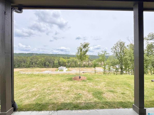 5085 Simms Rdg, Pelham, AL 35124
