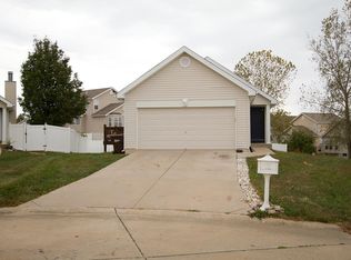 131 Autumn View Ct, Troy, MO 63379