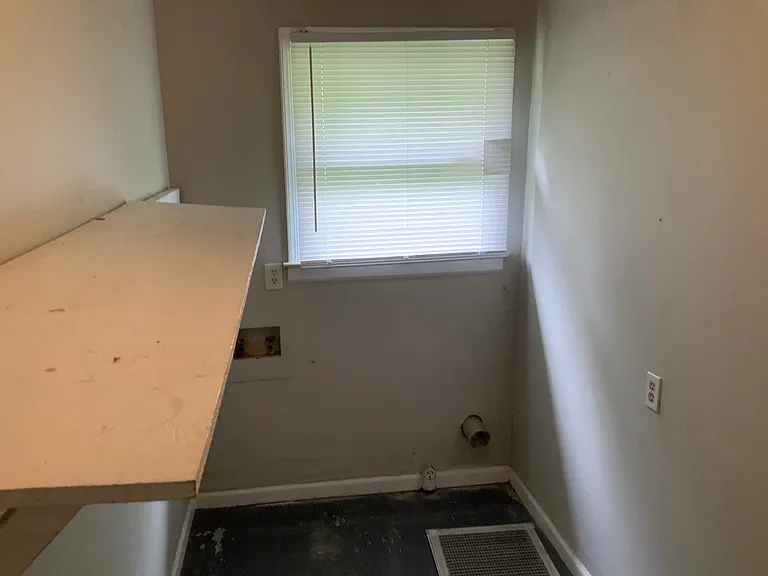 1707 Arlington Rd — Photo 7