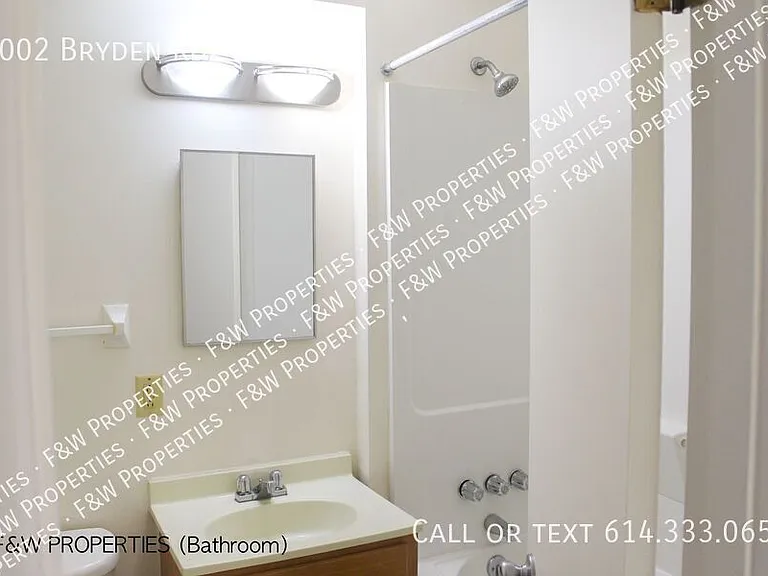 1002 Bryden Rd #A02 — Photo 36