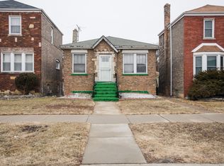 620 E 102nd Pl, Chicago, IL 60628