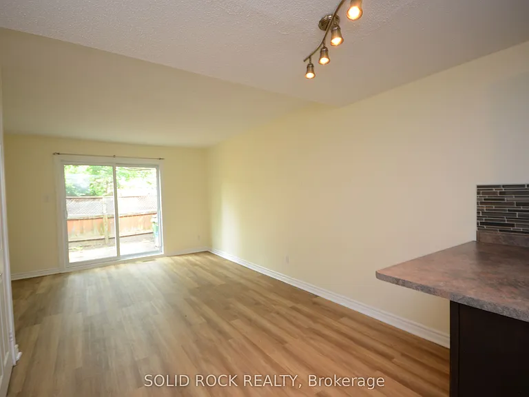 2688 Draper Ave W — Photo 12