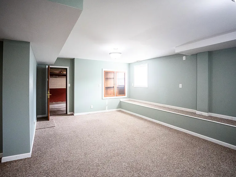 1691 Coleman Ave — Photo 11