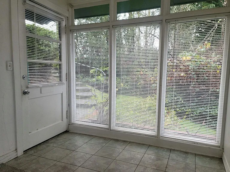 331 Bryan Avenue — Photo 3