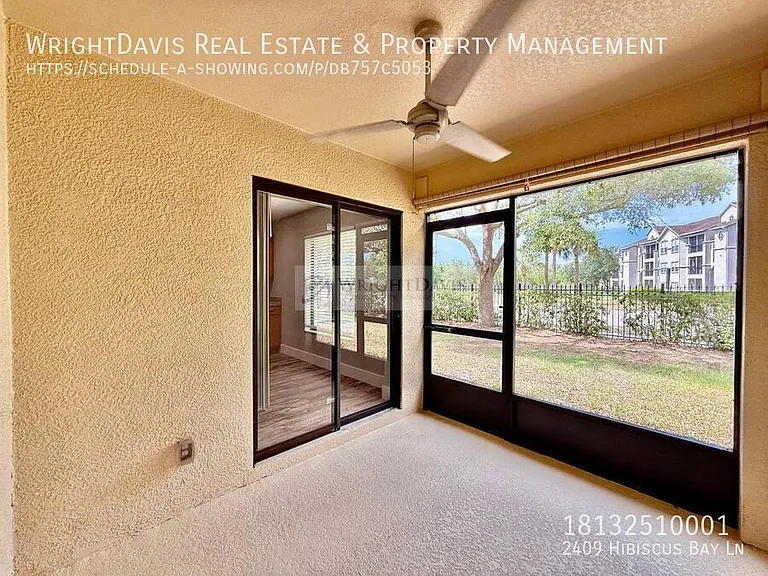 2409 Hibiscus Bay Ln — Photo 32