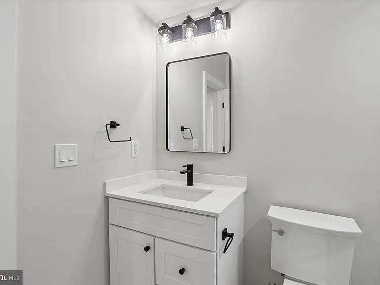 3929 Fulton St NW #A — Photo 48