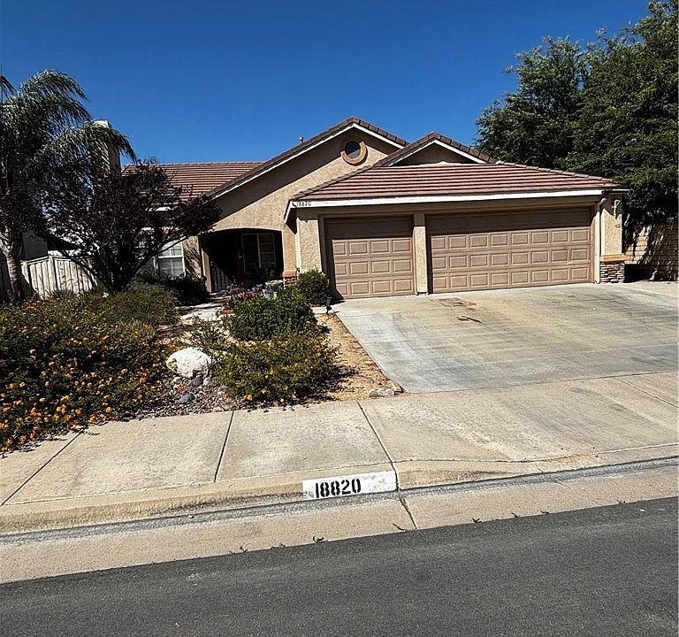 1st image of 18820 Applewood Way
