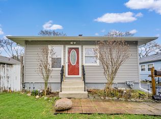 1203 New York St, Waukegan, IL 60085