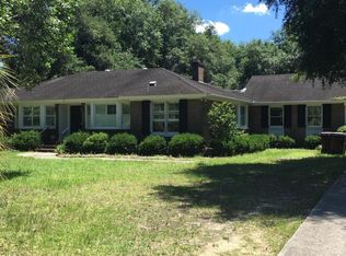 321 Molasses Ln, Mount Pleasant, SC 29464