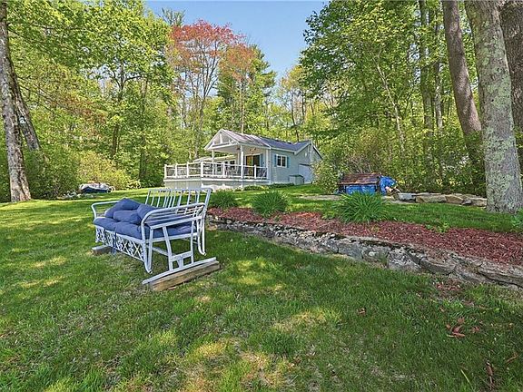 5th image of 12 Lesieur Ln