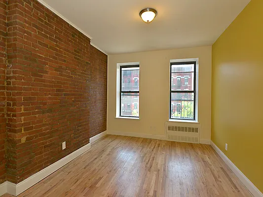 Rented by Cooper & Cooper Real Estate | media 21